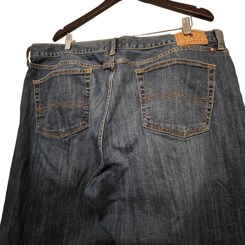 Lucky Brand Mens Jeans 429 Classic Straight 42x32 Actual 42x31.5 Blue Denim
